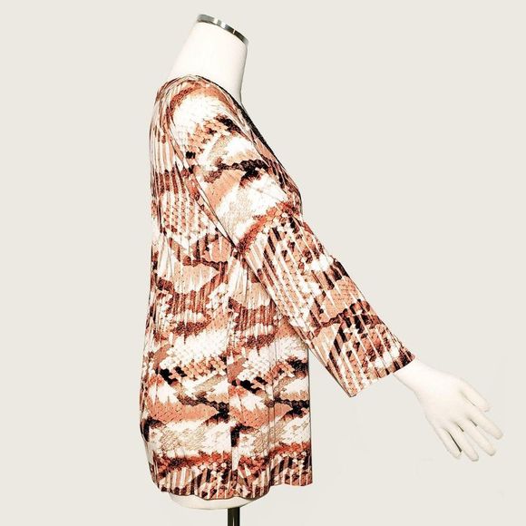 Dana Buchman Beaded Accent Top NWOT - Picture 6 of 8